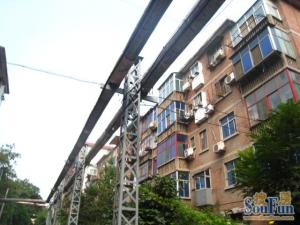 伊河路126号2室1厅南北