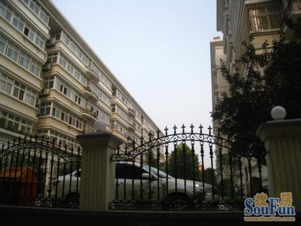 河南省工业学校家属院