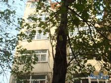 现代生活南北通透精装修中间楼层三居室