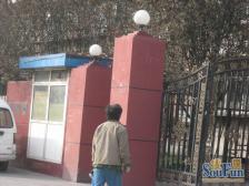 此房中间楼层 朝南户型 价格合适 诚意出售