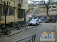 军博·彩电宿舍·3室·1厅