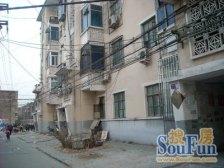 南阳路地铁口 南北通透 业主诚心出售 可贷款