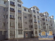 长江路不贴地一楼交通便利,生活配套齐全