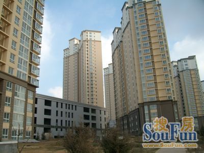 宜昌馨苑2室1厅1卫南北朝向2300.00元/月出租