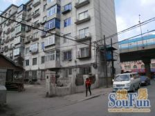 东中街地铁口三室改大两室精装修配套齐全随时看