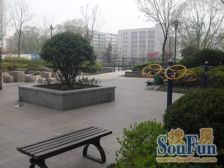 东风渠畔四十七文一旁。。双气一居室。保持良好诚售