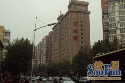 一正大厦1室1厅1卫南朝向1800.00元/月出租