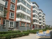 商都路旁边七里香溪毛坯三房业主诚心出售