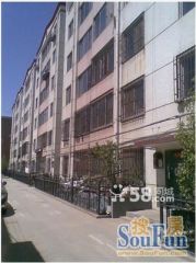 附院南面阳光楼层 地暖房 单价8000