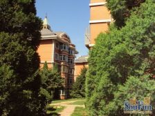 泡崖七区 四楼 四室两厅 采光好 视野好 随时看房