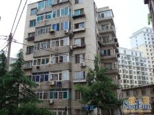 车家村 车站后身 中楼层 南北通透 精装 主卧带飘窗