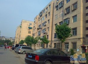 长安区劳动技工学校2室2厅南北