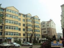 绿波临街70年产权门头 正在经营 诚心出售