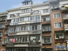 117 交通方便 楼下就是轻轨站