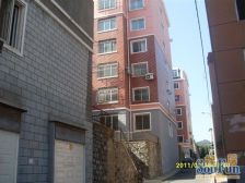 大医物业 前排 三室田字格 五楼 南北通透 可入住