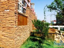 四季花城 一期多层 顶层复式 装修保持好 实用面积大