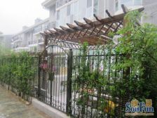 汤泉逸墅 3室2厅2卫 客厅朝南 品质小区