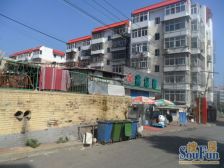 顺义客户佣金0.5 地铁顺义站【8中】次顶层 仅契税