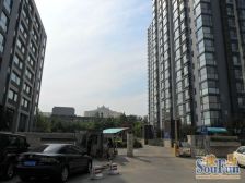 嘉铭桐城A区高层精装东西两居满五年离地铁