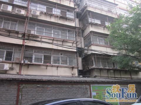 大千家属院2室1厅1卫南北朝向800.00元/月出租