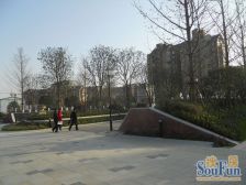 香榭4房近地铁便交通 教育 商场齐全