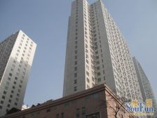 此房房主诚心卖,楼下地铁站,近商场