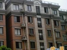 近东门顶楼带阁楼,诚意出售看房随时,万科物业近建平