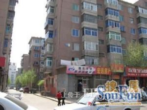 杏坛总兴达社区两室一厅简单装修南北朝向