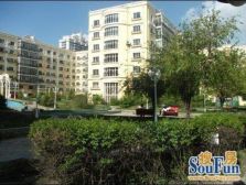 新苑小区三室一厅会展商圈交通便利小区环境好