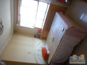 标准格局,运动楼层,视野宽阔,采光充足,配套实施齐全