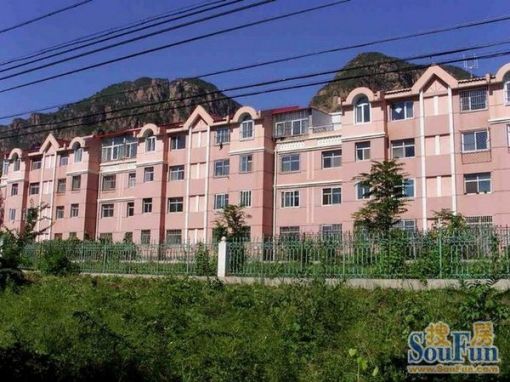 Áú¾Ûɽׯ(סլ)2ÊÒ1Ìü1ÎÀÄϱ±³¯Ïò1400.00Ôª/Ô³ö×â