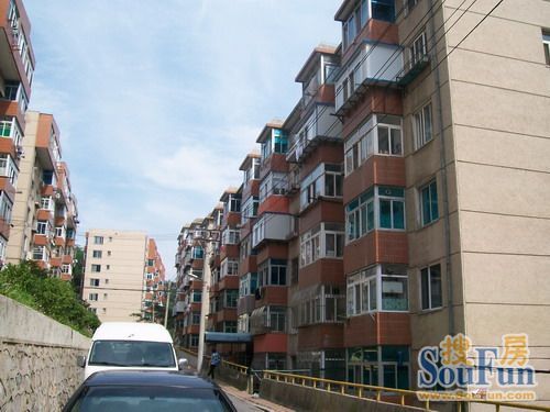 景山小区2室1厅1卫南北朝向1800.00元/月出租