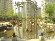 临街公建 门前可停车 门前空间大