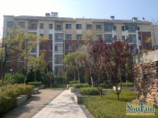 一楼下跃 香海小镇 精装修 南北通厅