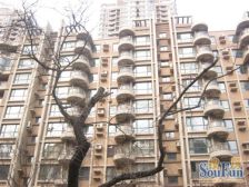 小区配套齐全 一二楼带地下一层