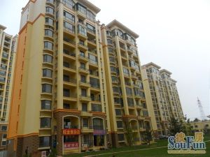 新加坡花园精装修拎包住房主诚心售