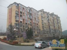 一楼下跃的楼上,不单独卖,总价200万车库入户