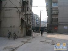 房子视野好,采光好,精装修 业主诚心卖