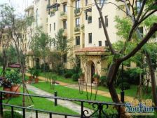 房主诚心出售 精装修 入室车库 保持的好 下跃户型