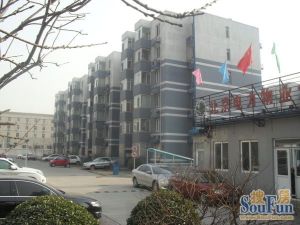 右安门内西街南北双通透三居室