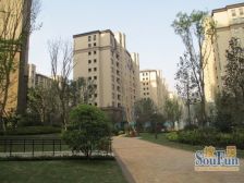 金科廊桥水乡四组团 2室2厅 南 北