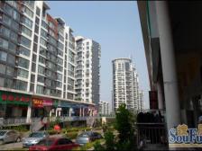 重汽翡翠郡南区 小区位置好 户型南北通透有证可贷款