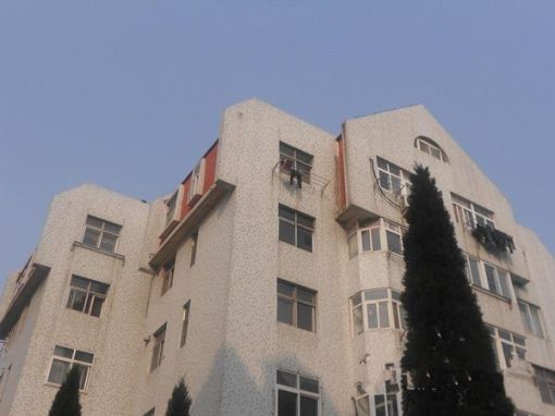 南京路小区(市南)3室2厅2卫南北朝向4200.00元/月出