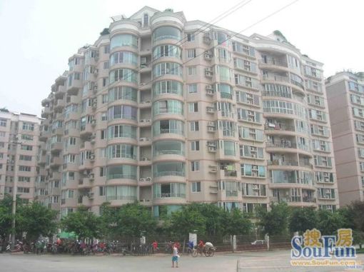 和泰香樟园3室1厅1卫南北朝向1000.00元/月出租