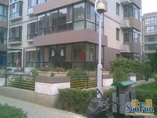 巨海城三区2室2厅1卫南北朝向2600.00元/月出租