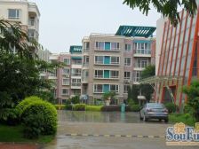 龙河家园复试海景房,有电梯能看海。