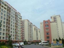 繁华地段南北通厅2室 装修可忽略不计 凤凰层 光线好