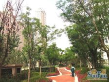 开发商精装修亿达打造龙湖物业车位充足举架高空间感好