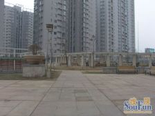 全明两居室,好楼层,业主诚心卖,价格可谈