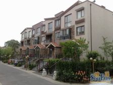 自住装修边户大联排huayuan大,临水系带俩车位